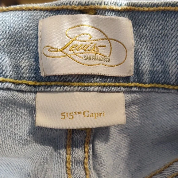 Levi's 515 Capri Women's Size 4 Denim Blue Jean Capris - Picture 7 of 8
